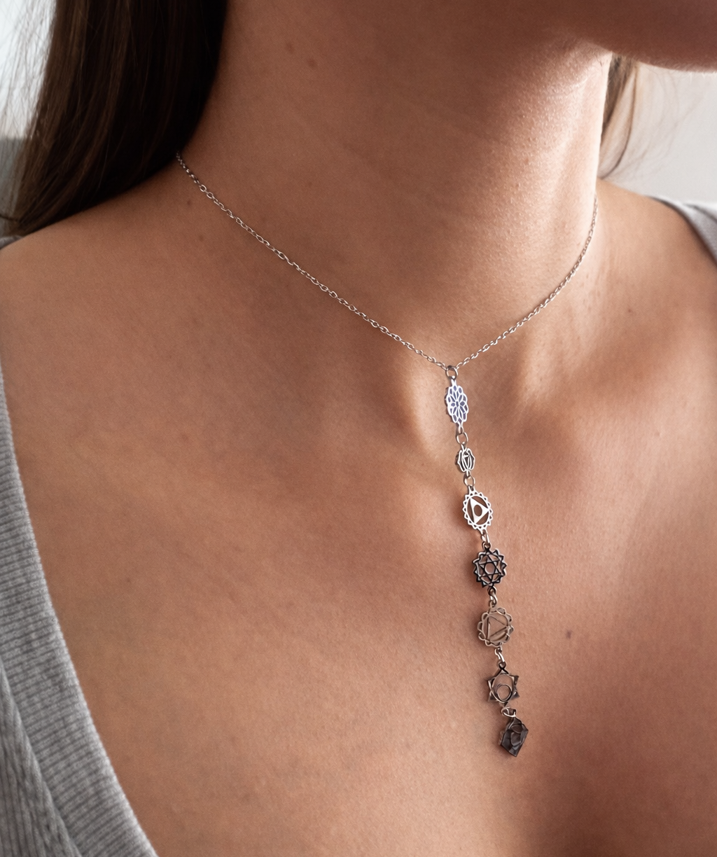COLLAR CHAKRAS PLATEADO